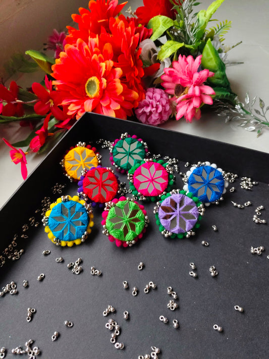 Single Colored Mirror Rings