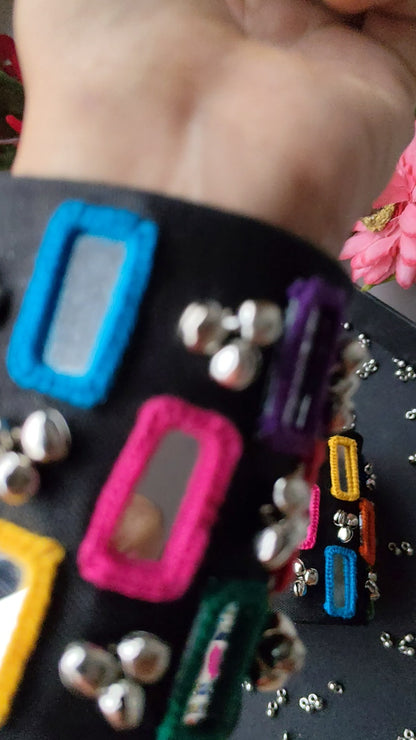 Mirror Handcuff (black)